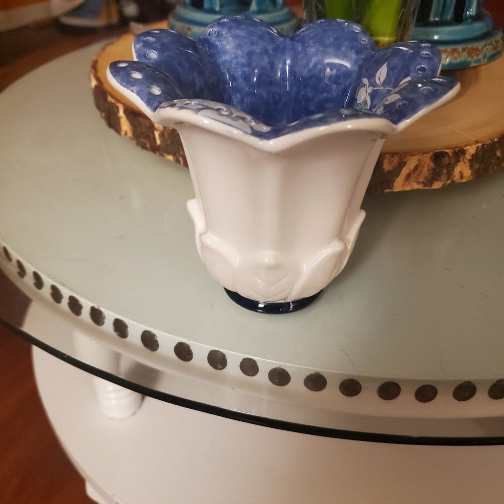 Graaland Road Vase